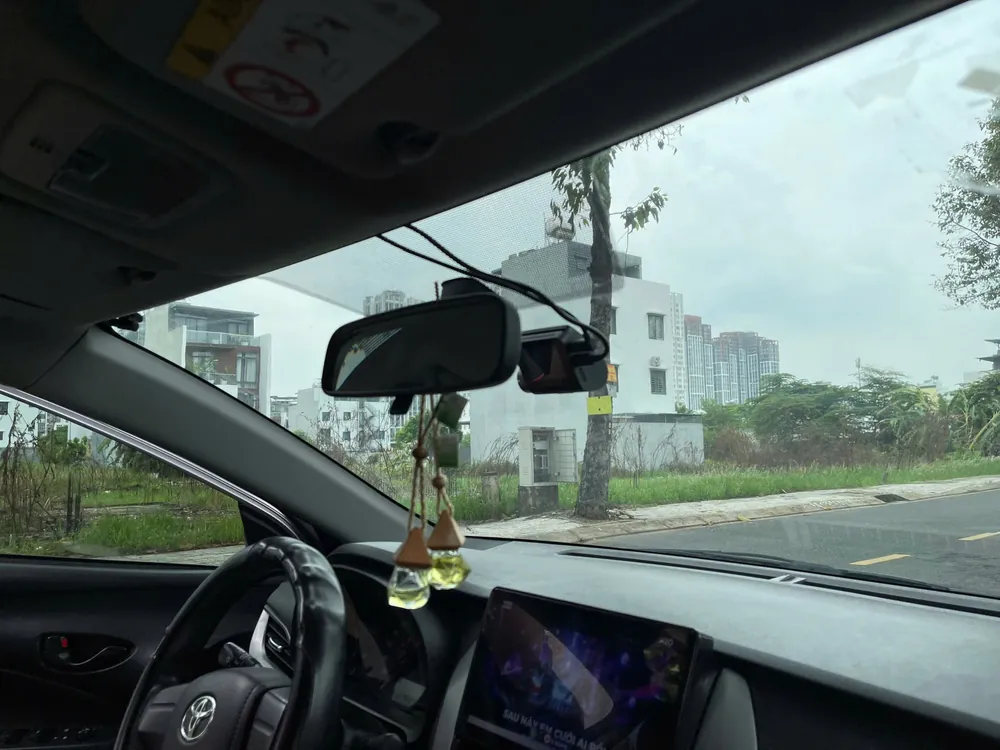 Thi công camera hành trình trên Kia K3